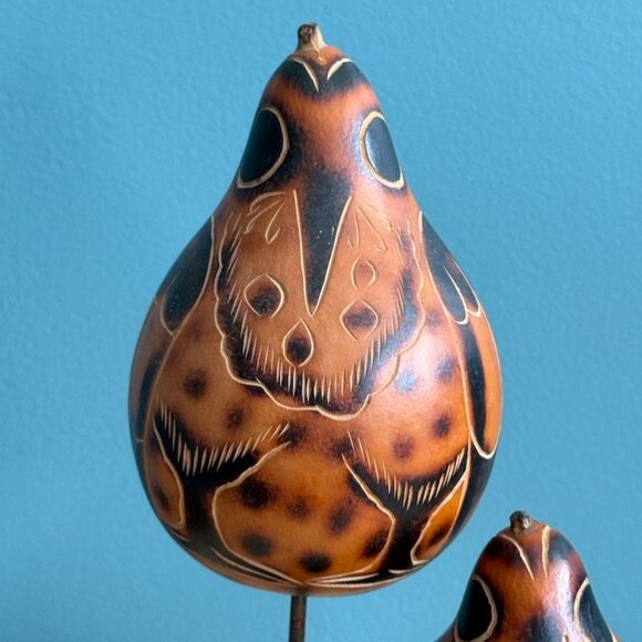 Vintage 70's Peruvian Hand-Carved Gourd Birds Sculpture Set On Wooden Base - Picture 2 of 10